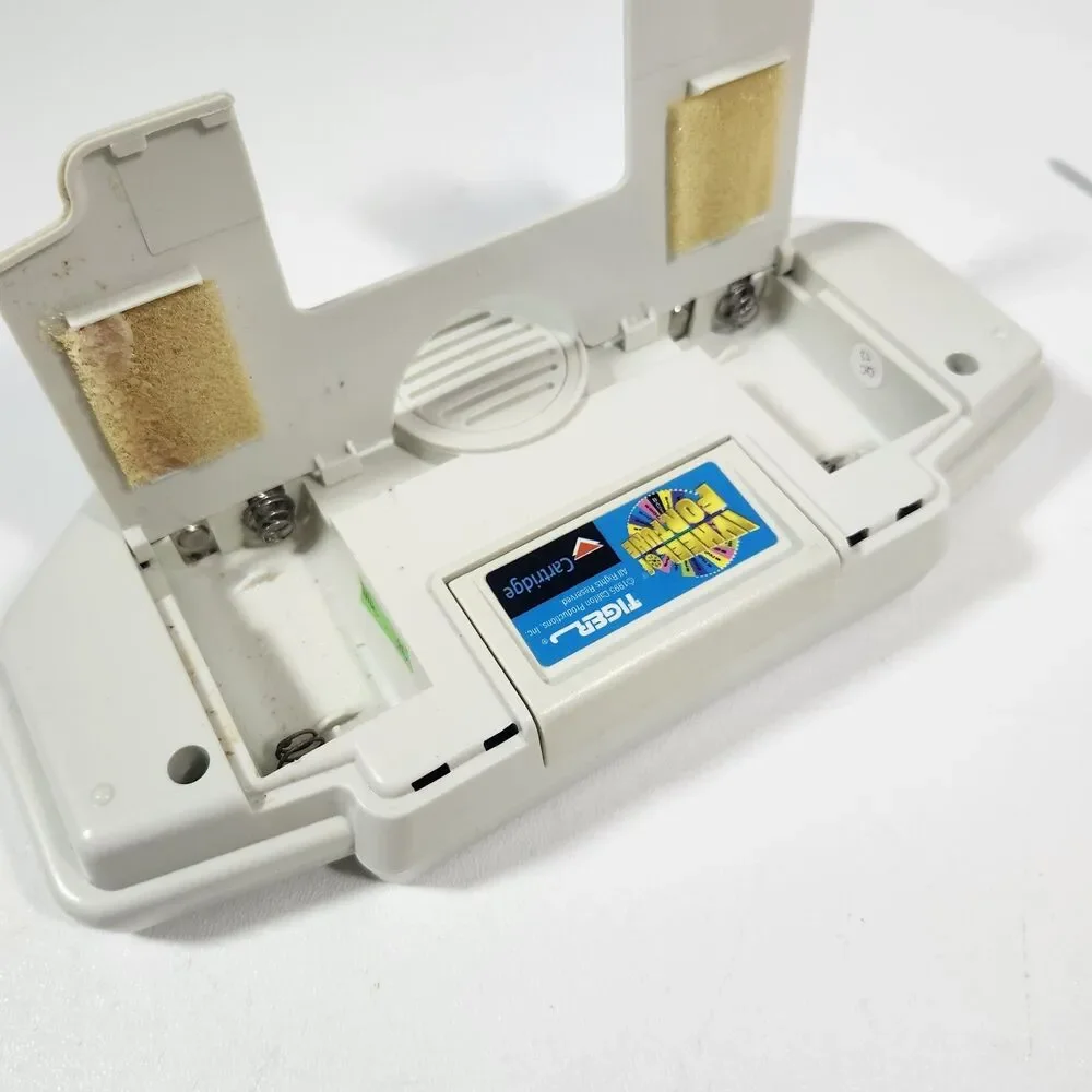 Wheel of Fortune Handheld Game Vintage 1995 Tiger Electronics Tested Works